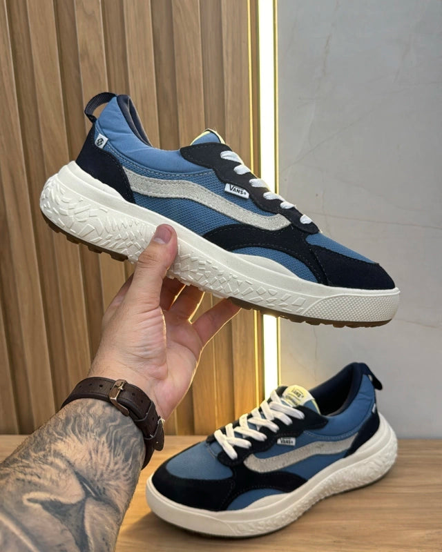 TÊNIS VANS ULTRARANGE VR3