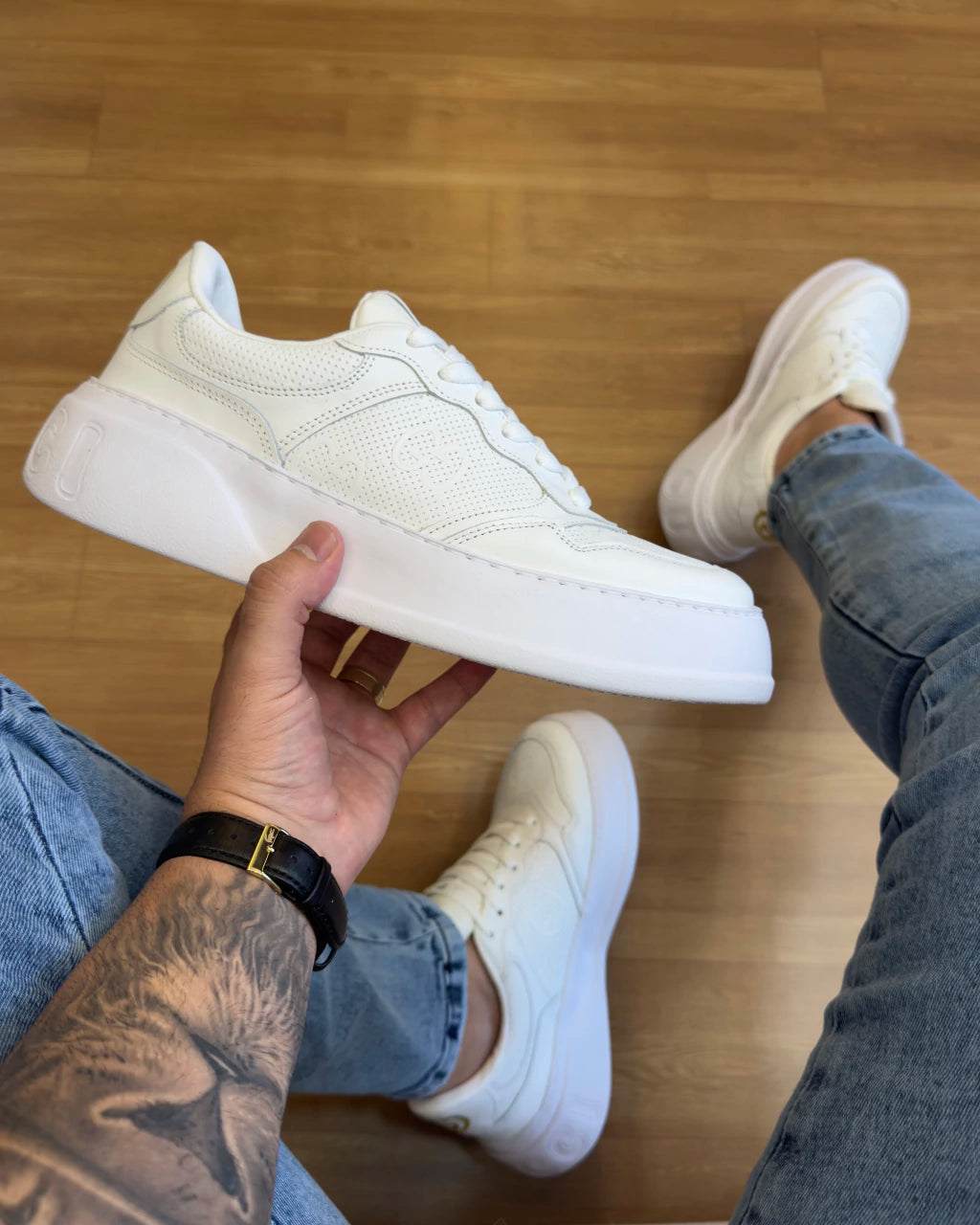 TÊNIS GUCCI SUPREME (importado)