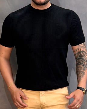 CAMISETA EM TRICÔ OLD MONEY (Padrão Zara)