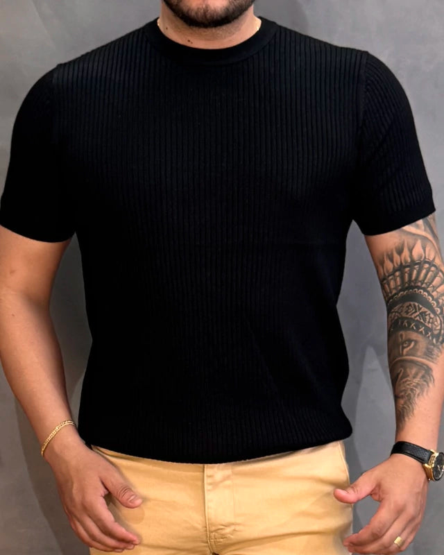 CAMISETA EM TRICÔ OLD MONEY (Padrão Zara)